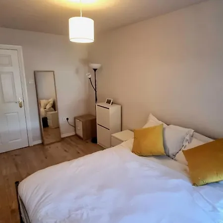 Cosy 2Br Modern Apt With Free Parking Liverpool Buitenkant foto